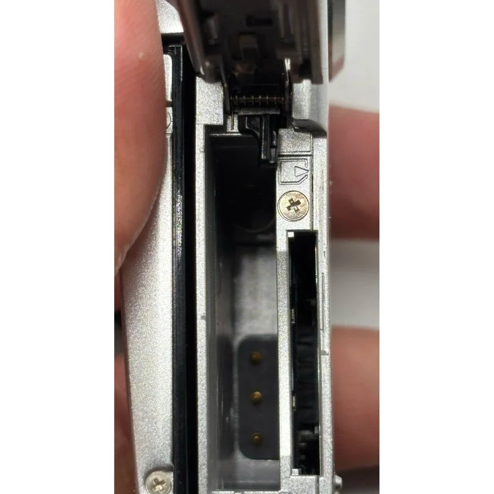 Sanyo Xacti VPC-C5 Digital MP4 Movie Still Camera 5 x Optical Zoom TESTED